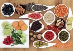 Superfoods são alimentos ricos em propriedades nutricionais que fortalecem a sua saúde física e mental